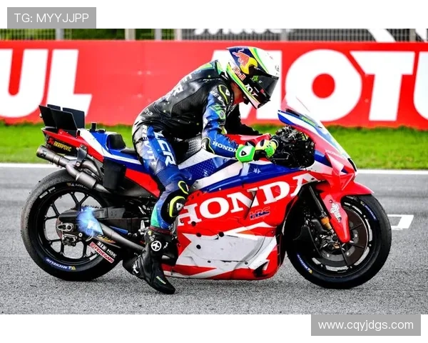 2025赛季MotoGP战况激烈 多位车手在最后阶段争夺总冠军桂冠